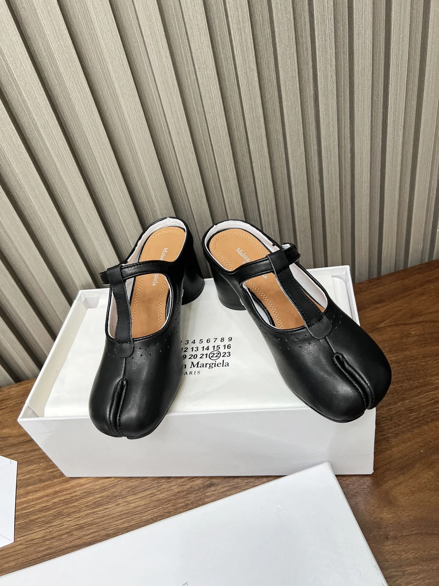 TopPick Maison Margiela Sandals 6356