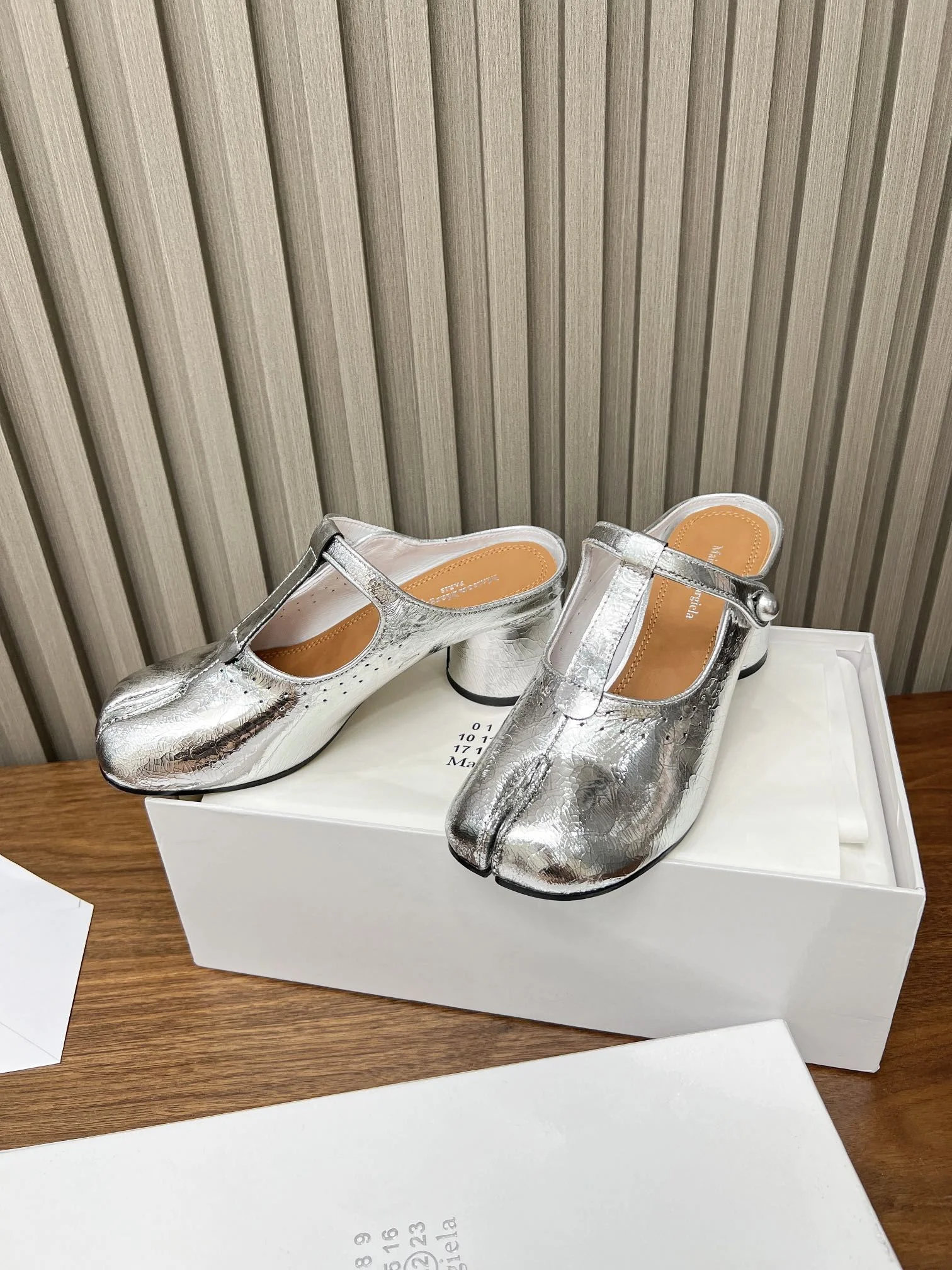Maison Margiela Sandals WrinkleFree 6213