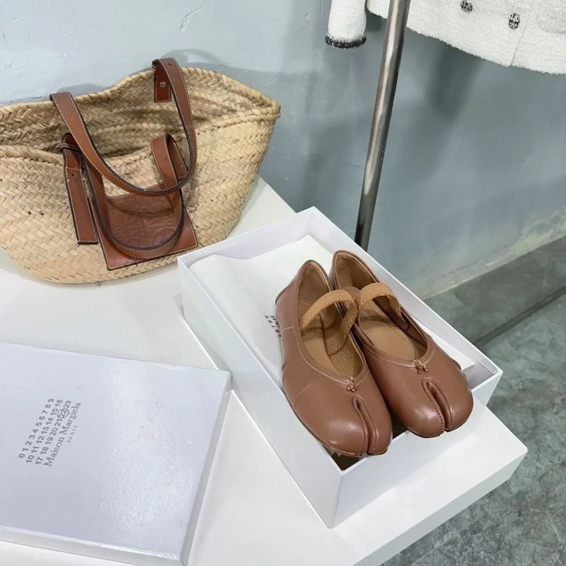 Sporty Maison Margiela Sandals 6163