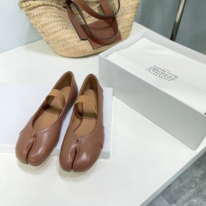 Sporty Maison Margiela Sandals 6163