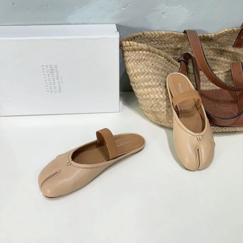 Maison Margiela Sandals Versatile 6234
