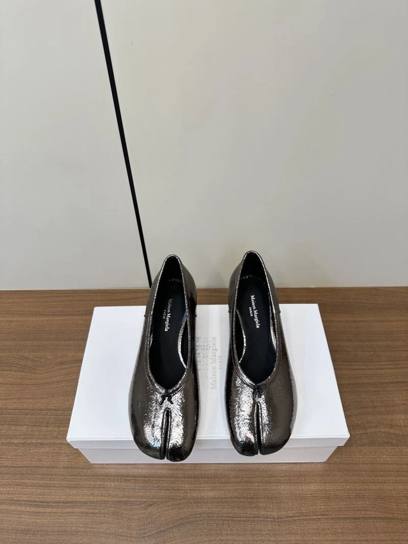 RelaxedFit Maison Margiela Sandals 6171