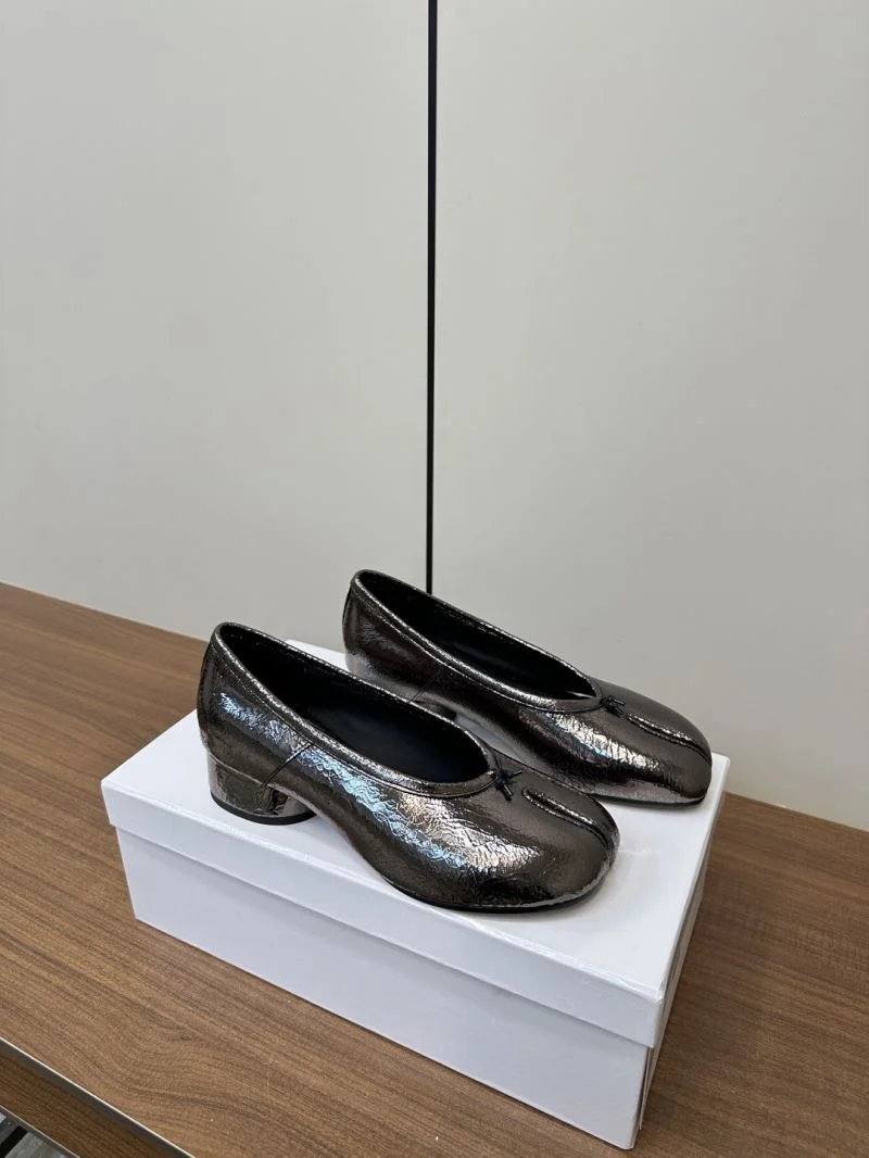 RelaxedFit Maison Margiela Sandals 6171