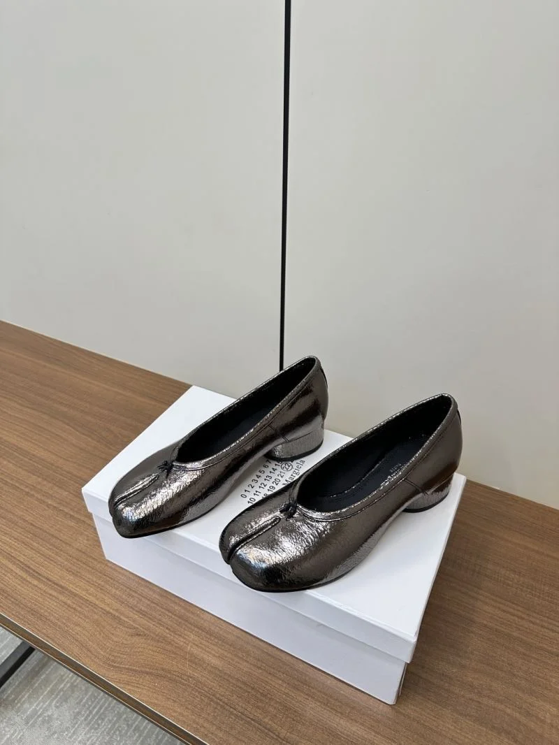 RelaxedFit Maison Margiela Sandals 6171