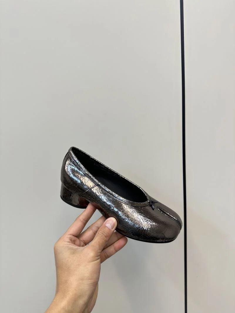 RelaxedFit Maison Margiela Sandals 6171