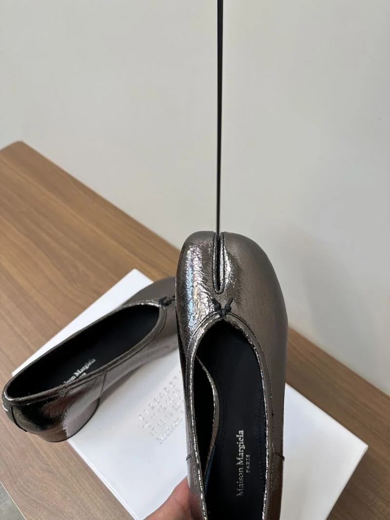 RelaxedFit Maison Margiela Sandals 6171
