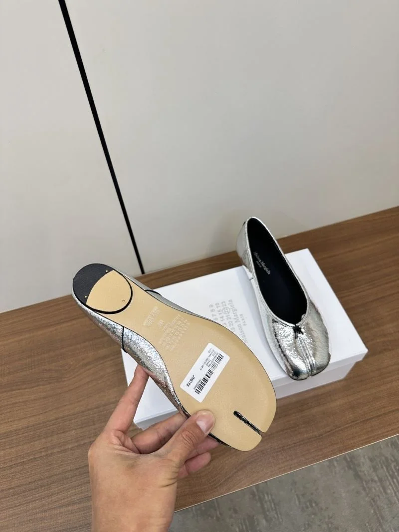 SportInspired Maison Margiela Sandals 6153