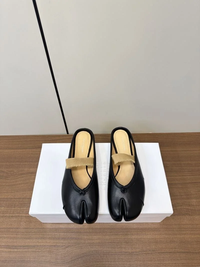 Maison Margiela Sandals Sporty 6164