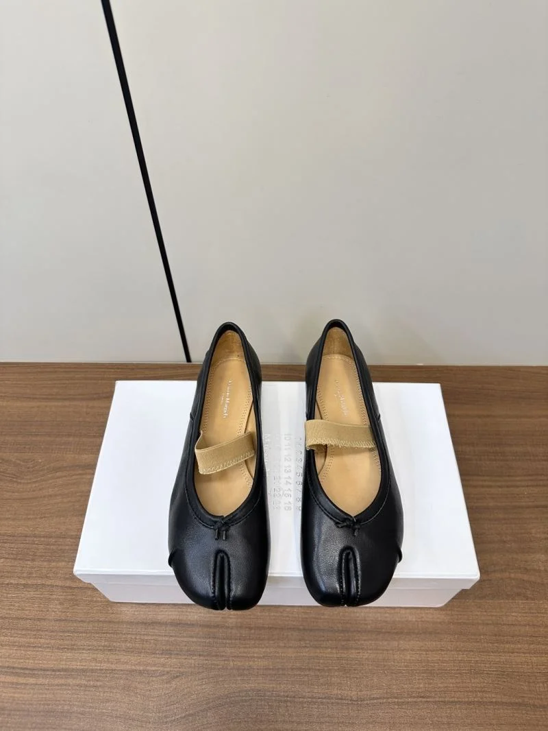 Maison Margiela Sandals Breathable 6169