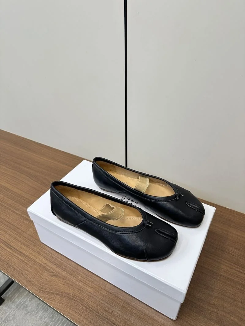 Maison Margiela Sandals Breathable 6169