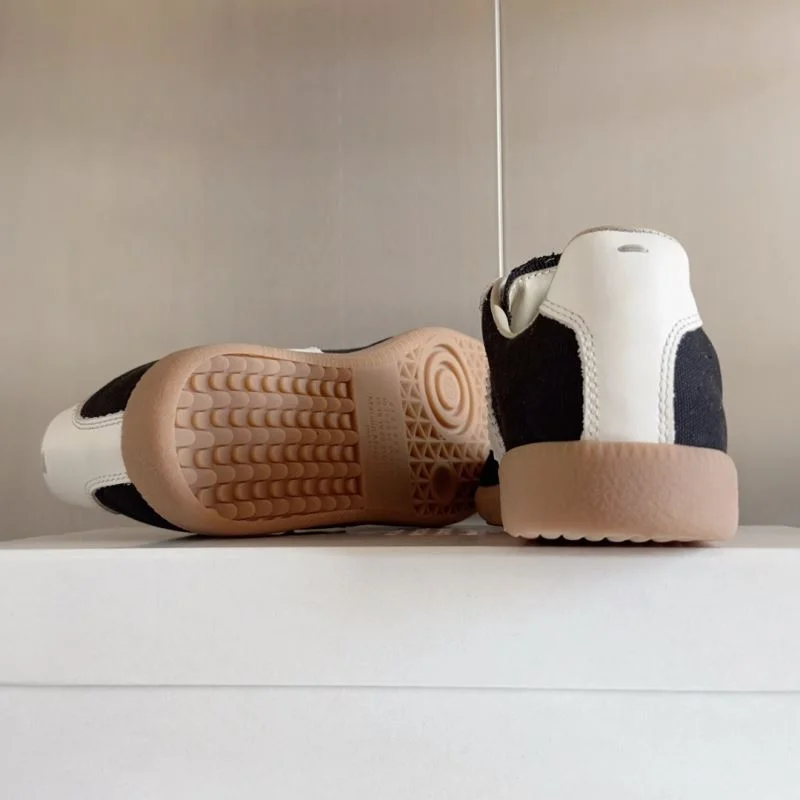 Flexible Maison Margiela Shoes 7664