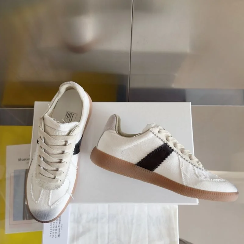 Sleek Maison Margiela Shoes 7653