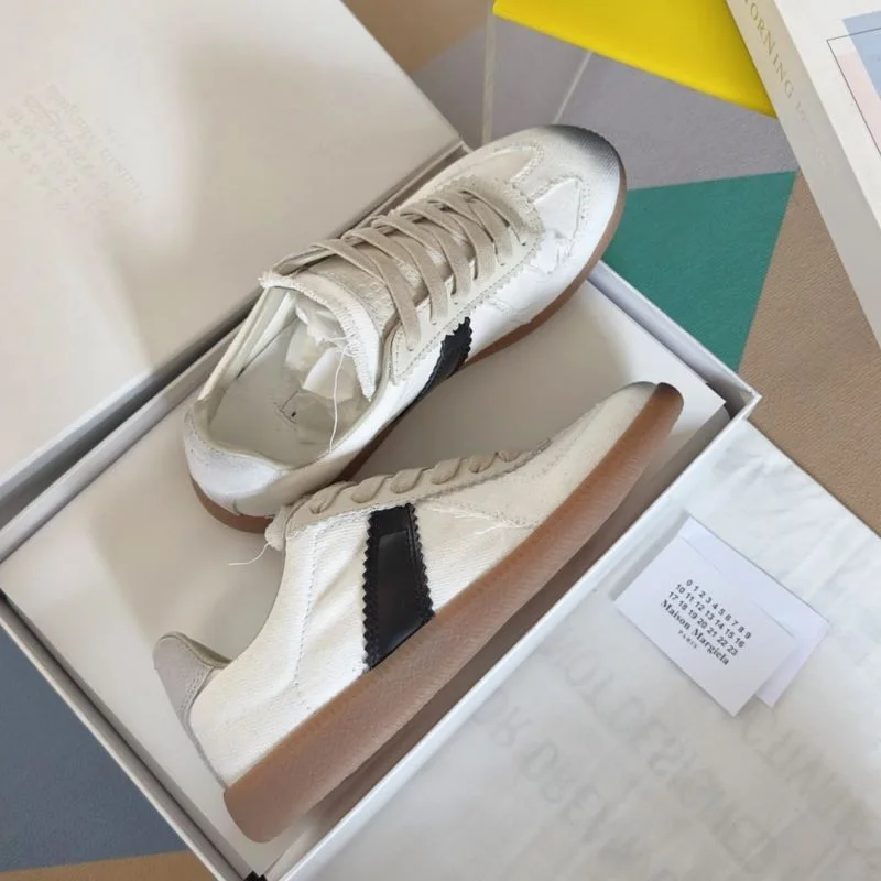 Sleek Maison Margiela Shoes 7653