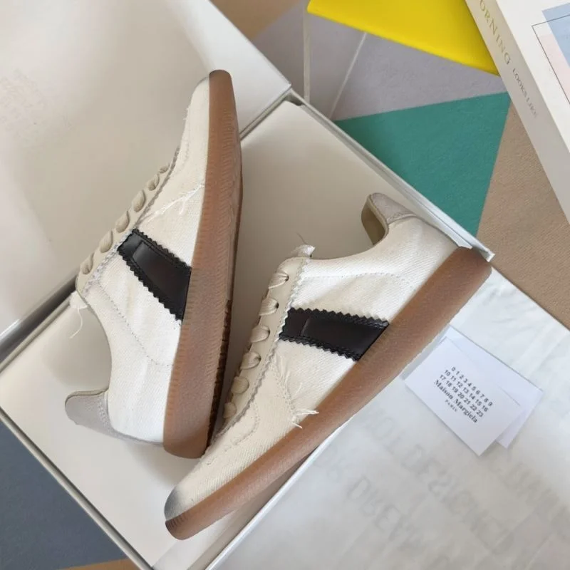 Sleek Maison Margiela Shoes 7653