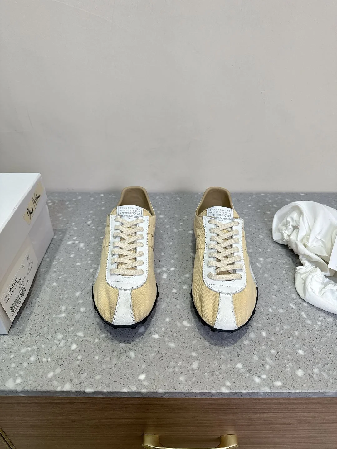 SmoothTexture Maison Margiela Shoes 7660