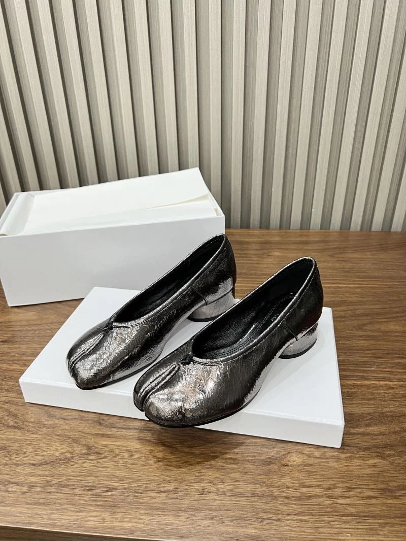Elegant Maison Margiela Shoes 11736