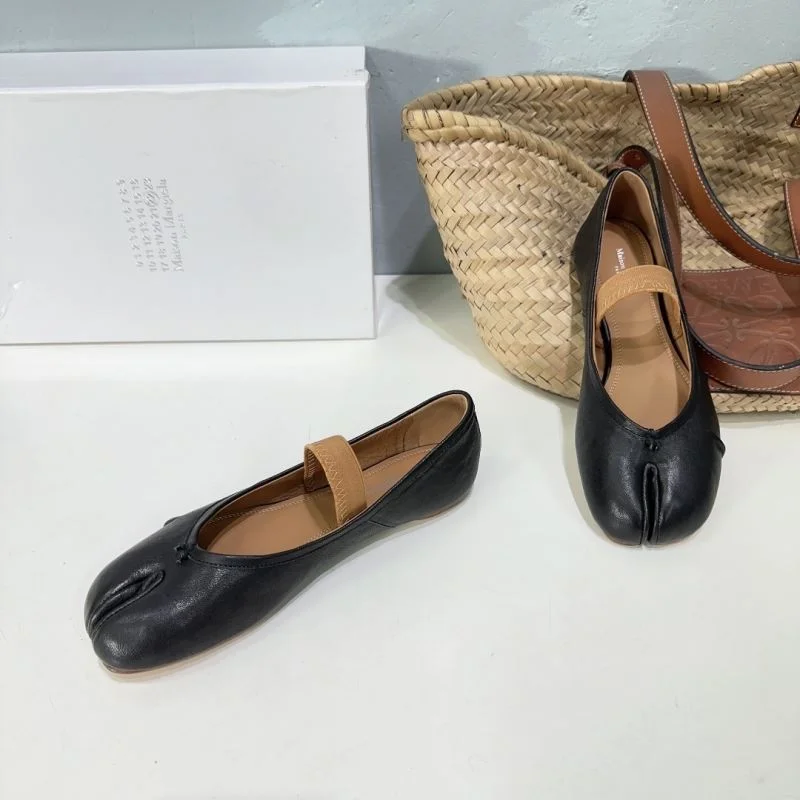 Versatile Maison Margiela Shoes 11731