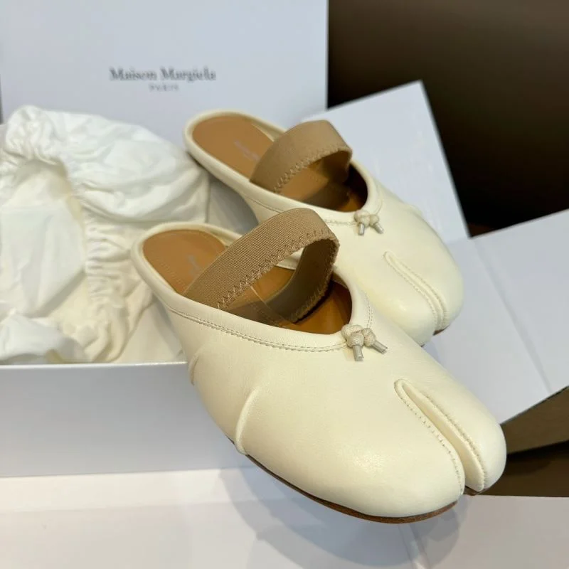 RelaxedFit Maison Margiela Shoes 11716