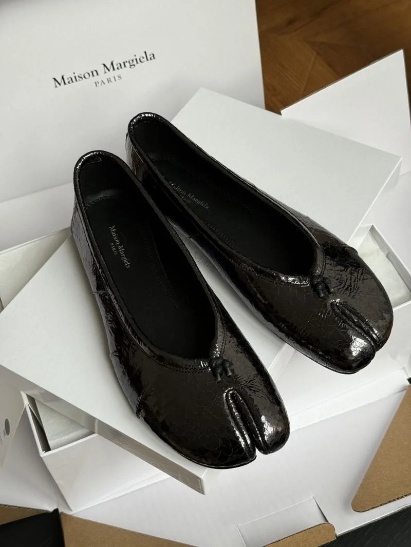 Flexible Maison Margiela Shoes 11718