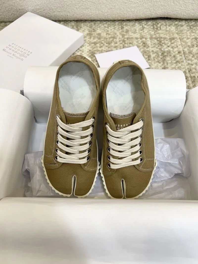 Maison Margiela Shoes ComfortFit 6154