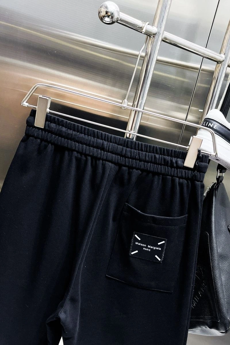 Effortless Maison Margiela Short Pants 162508