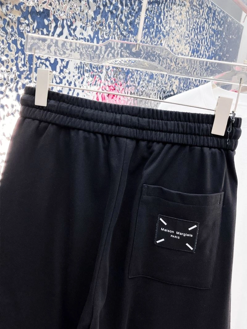 Maison Margiela Short Pants TechFriendly 161437