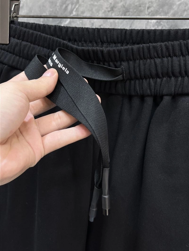 Stylish Maison Margiela Short Pants 161536