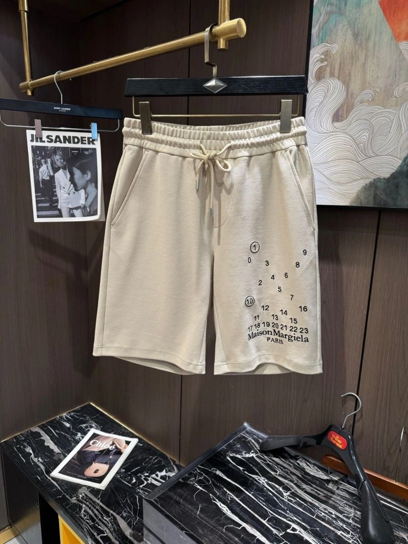 Maison Margiela Short Pants Trendsetting 161433