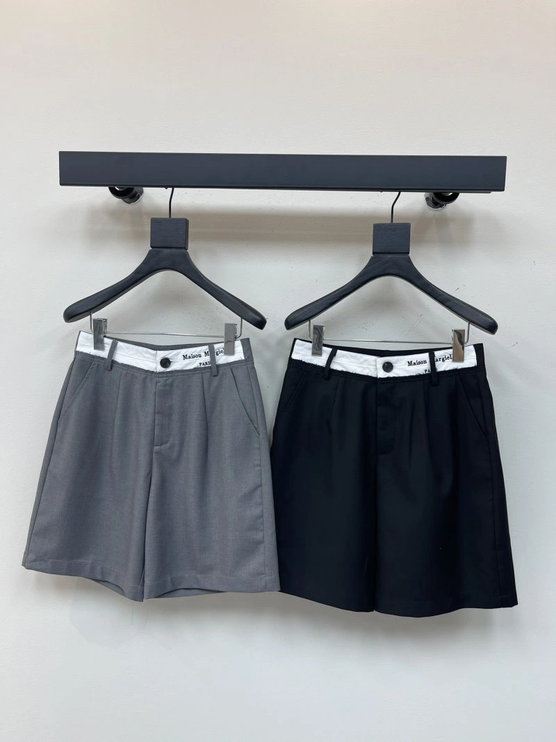Maison Margiela Short Pants QuickDry 149343