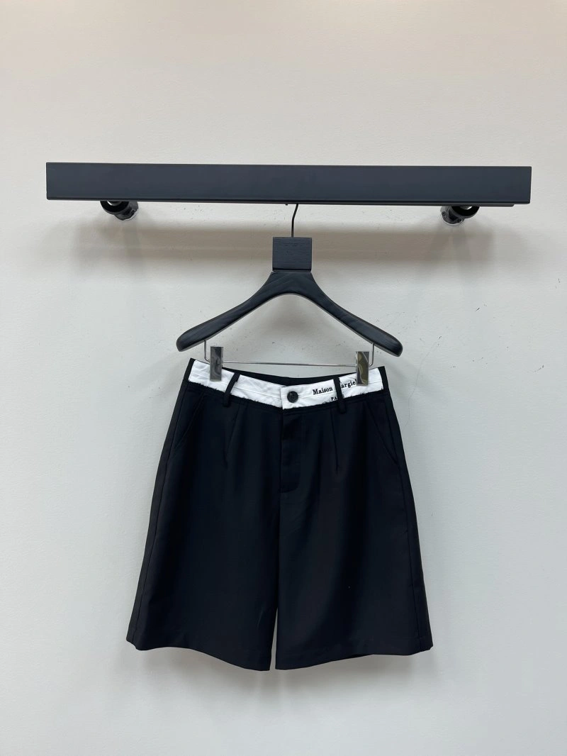 Maison Margiela Short Pants QuickDry 149343