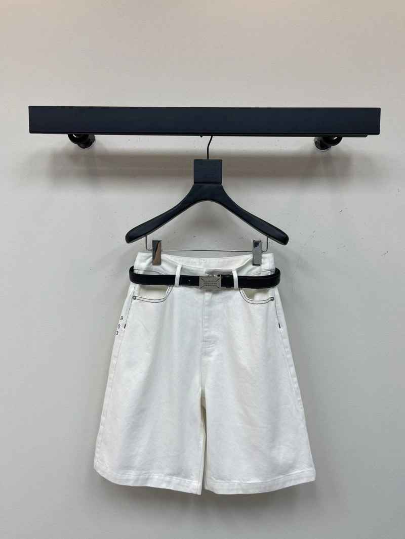 Maison Margiela Short Pants SmoothTexture 149339