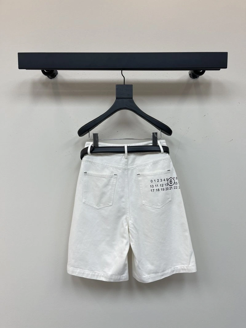 Maison Margiela Short Pants SmoothTexture 149339