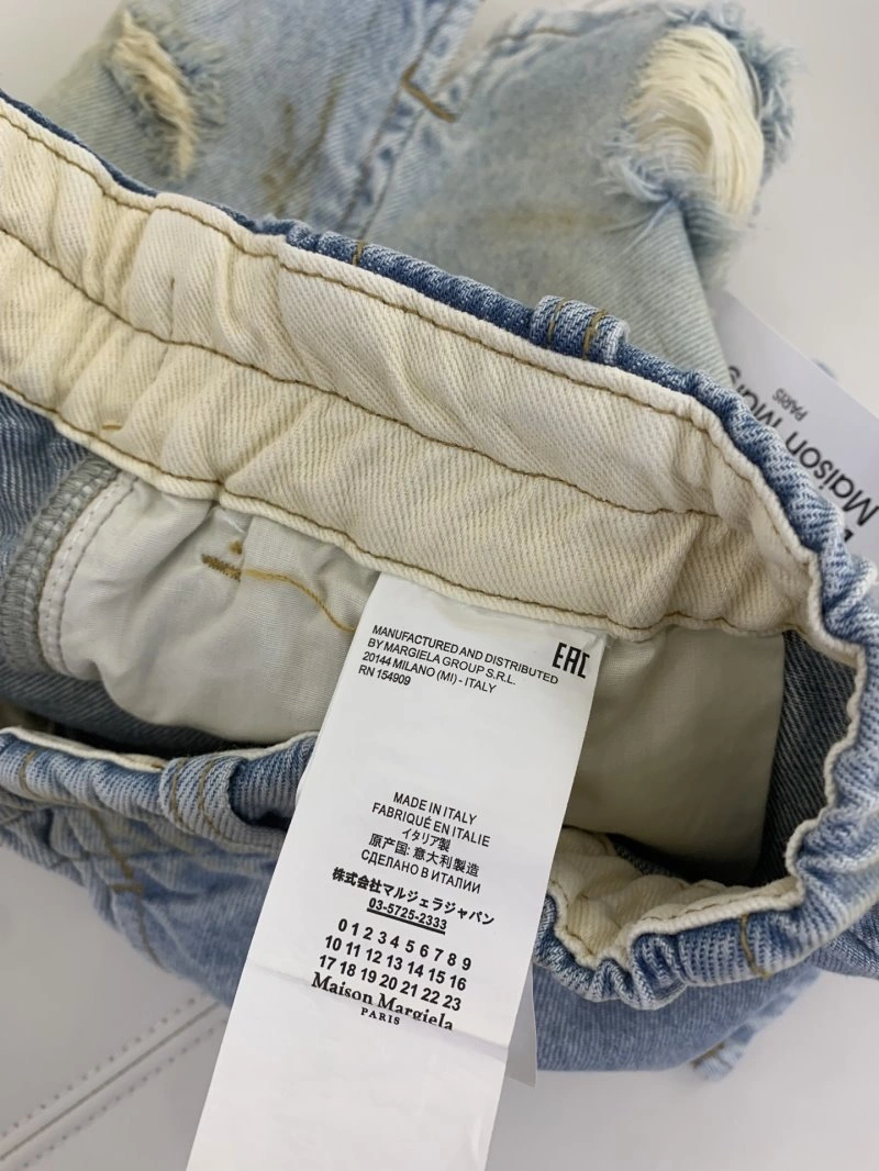Maison Margiela Short Pants Lightweight 149333