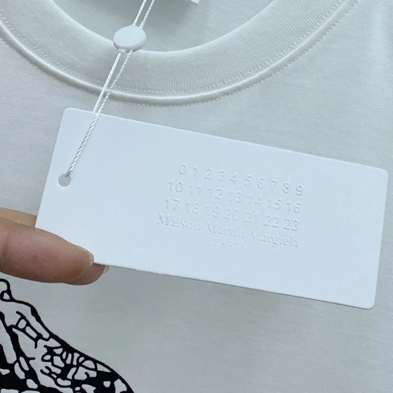Unisex Maison Margiela T-Shirts 162509