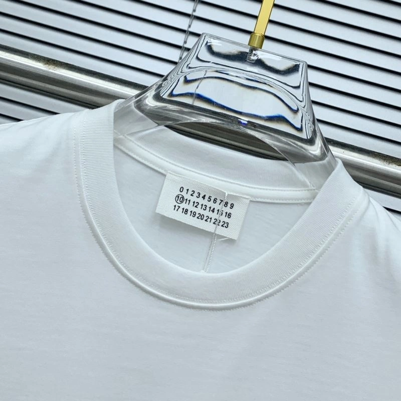 Unisex Maison Margiela T-Shirts 162509