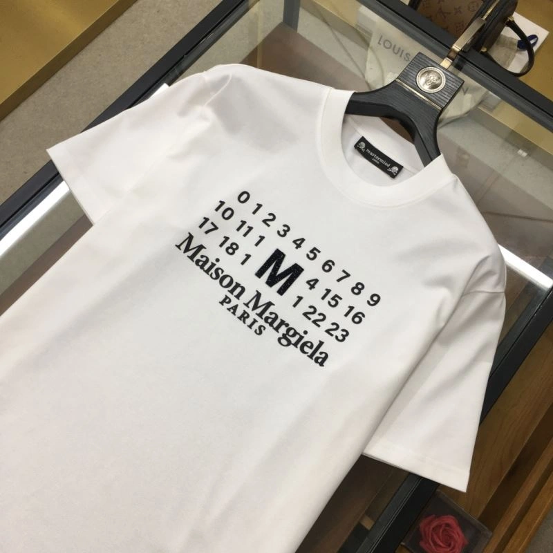 Maison Margiela T-Shirts Minimalist 162500