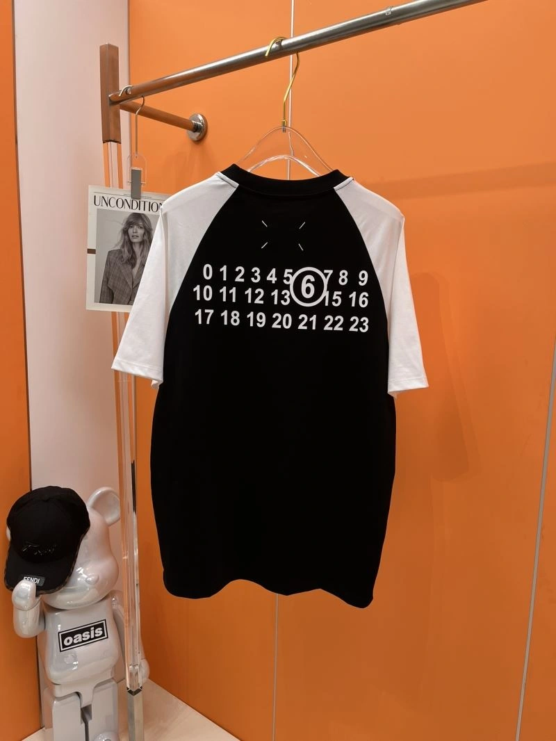 Maison Margiela T-Shirts Sleek 161486