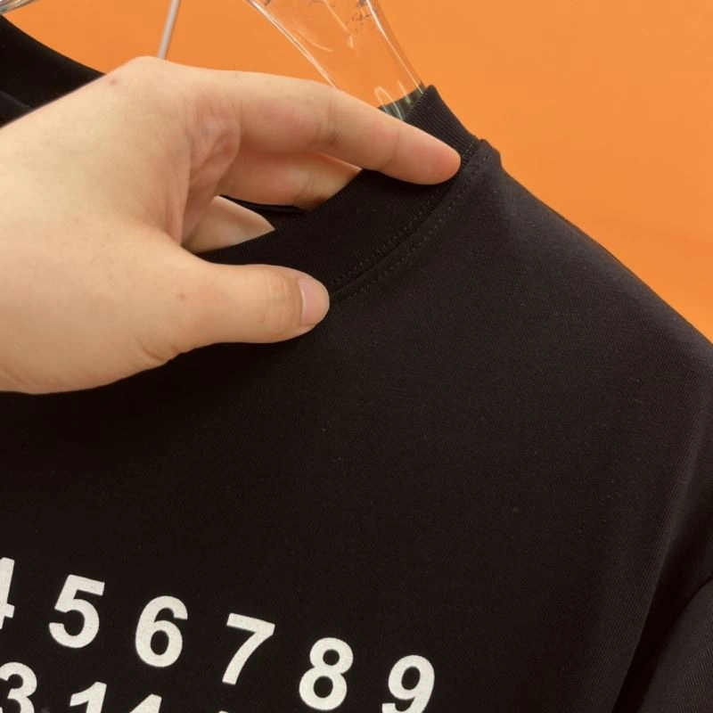 Maison Margiela T-Shirts Sleek 161422