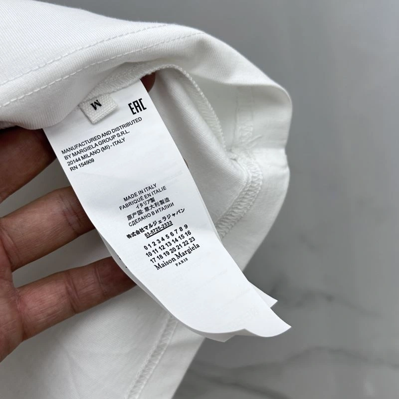 Snug Maison Margiela T-Shirts 161398