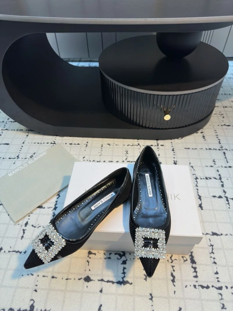 WeatherProof Manolo Blahnik Shoes 7641