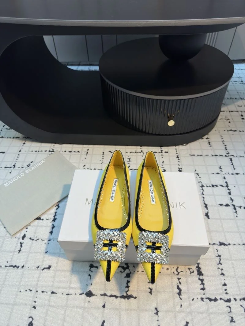 Manolo Blahnik Shoes Packable 7620