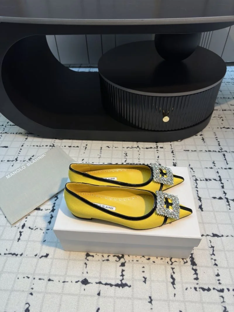 Manolo Blahnik Shoes Packable 7620