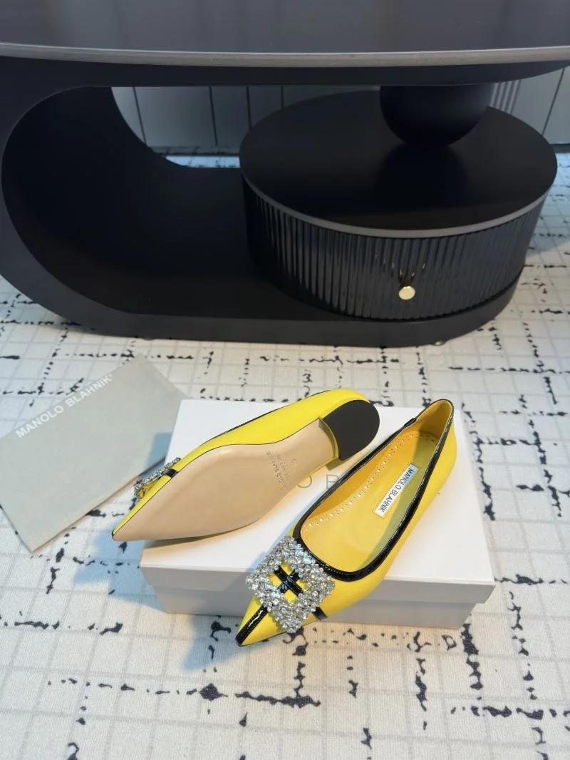 Manolo Blahnik Shoes Packable 7620