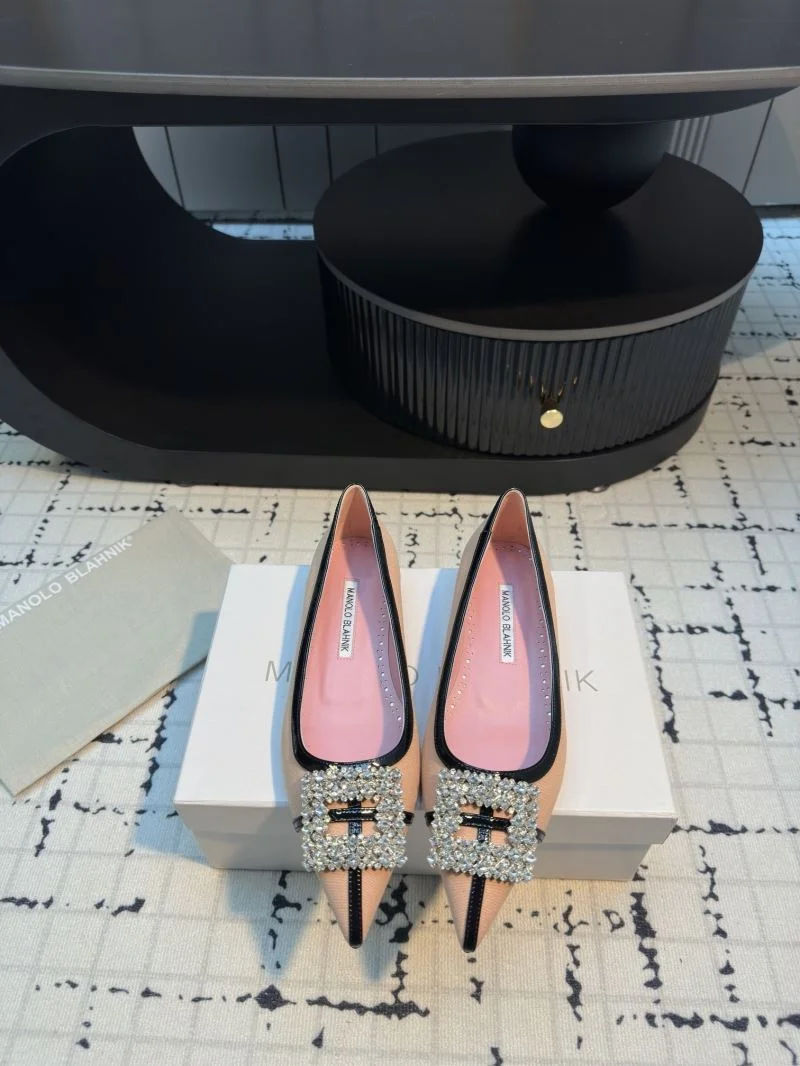 Manolo Blahnik Shoes AllSeason 7676