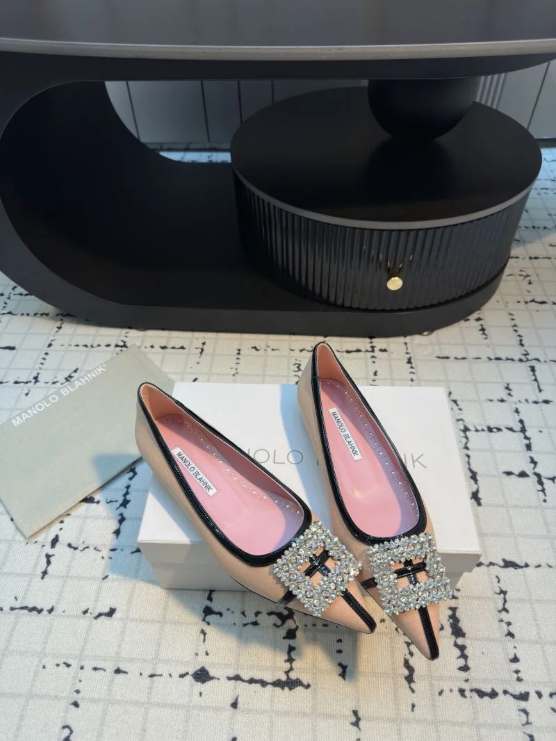Manolo Blahnik Shoes AllSeason 7676