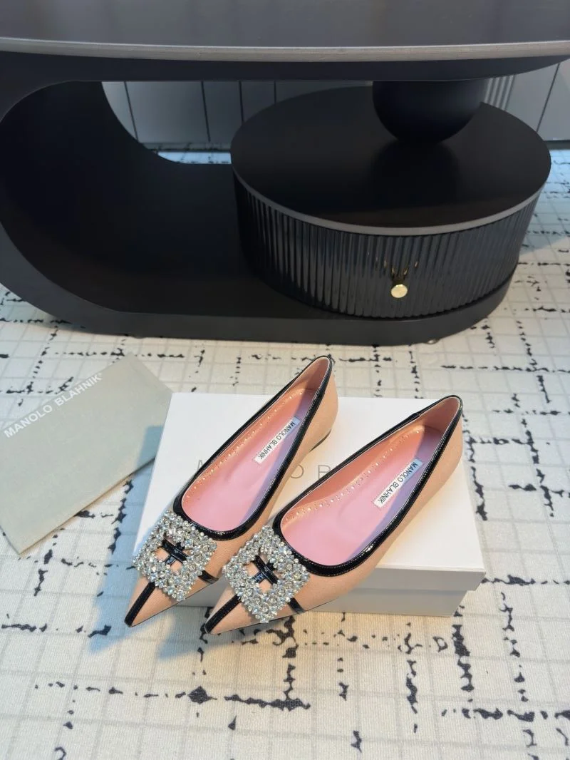 Manolo Blahnik Shoes AllSeason 7676
