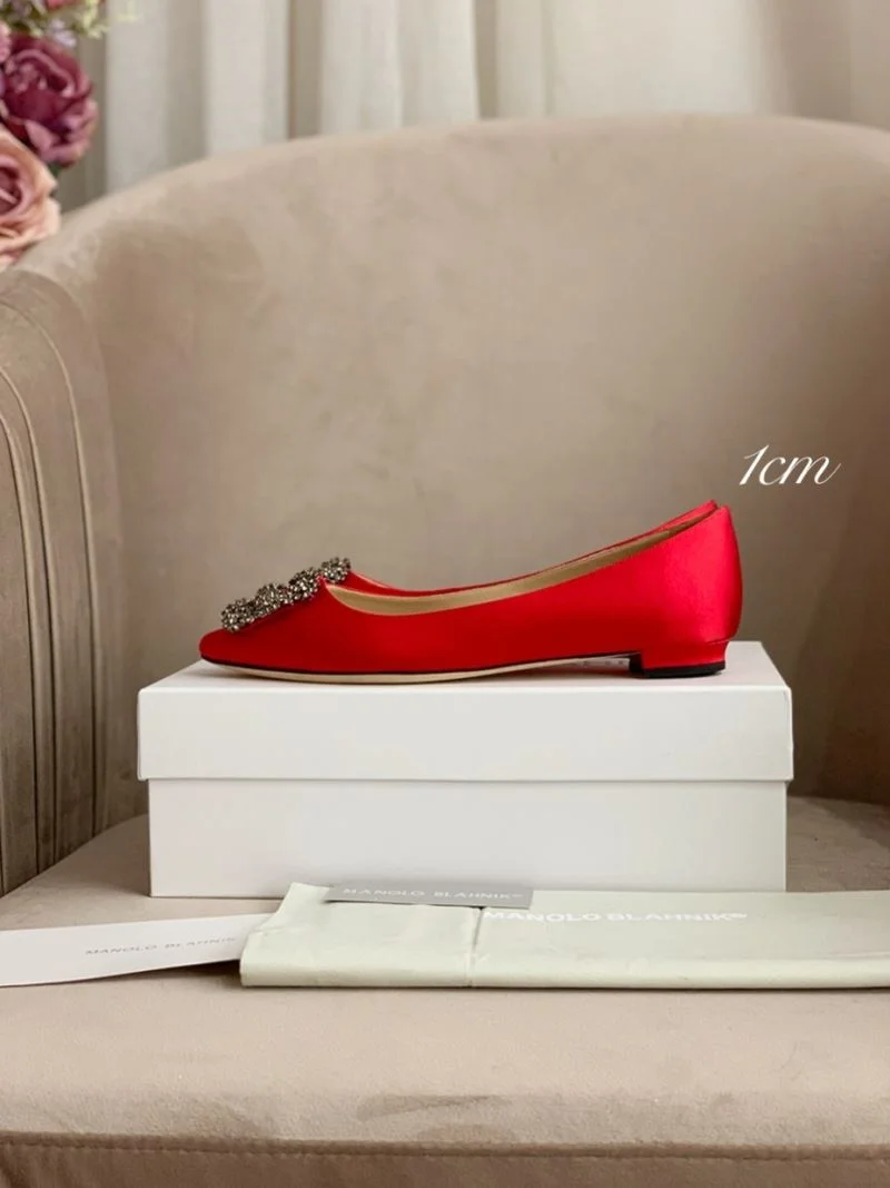 SoftTouch Manolo Blahnik Shoes 9734