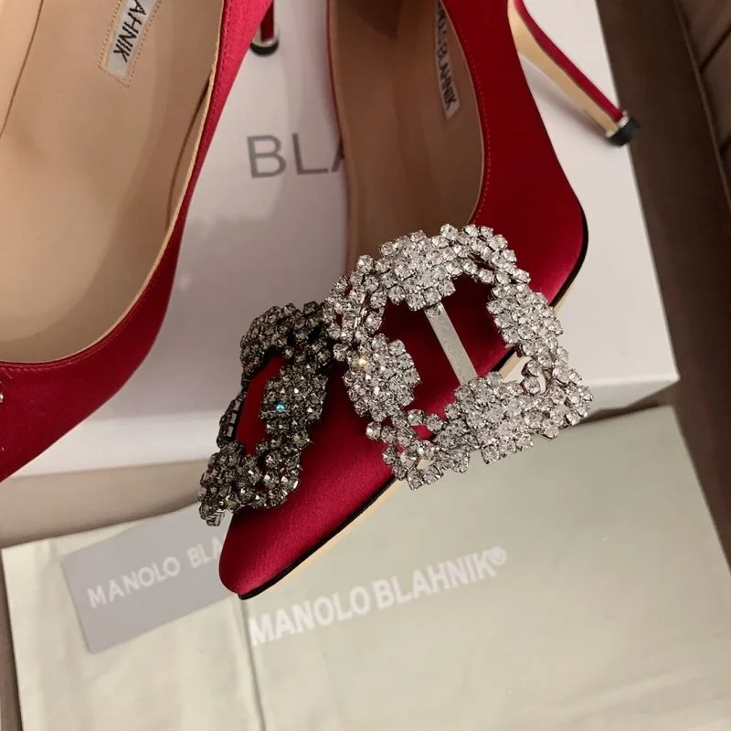 Manolo Blahnik Shoes Timeless 9621