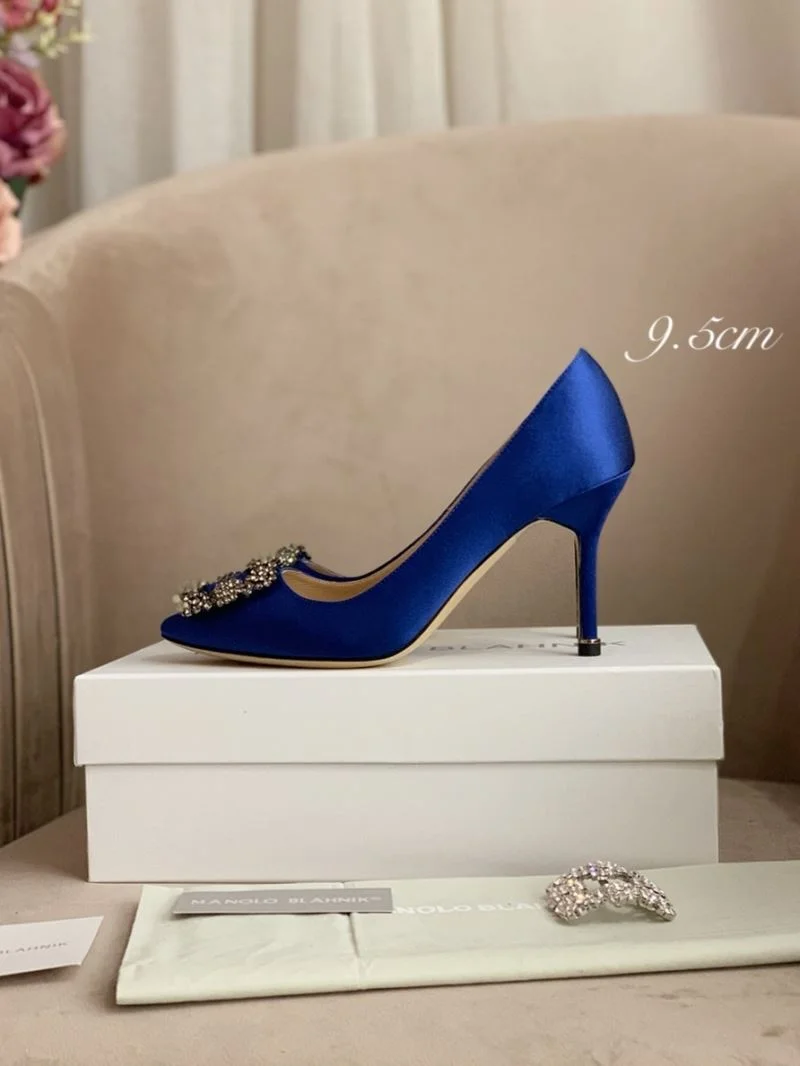Popular Manolo Blahnik Shoes 9633