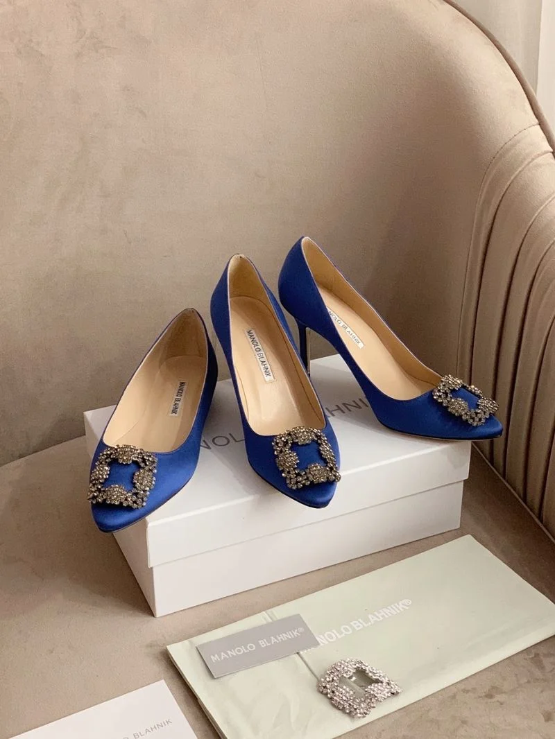 Popular Manolo Blahnik Shoes 9633